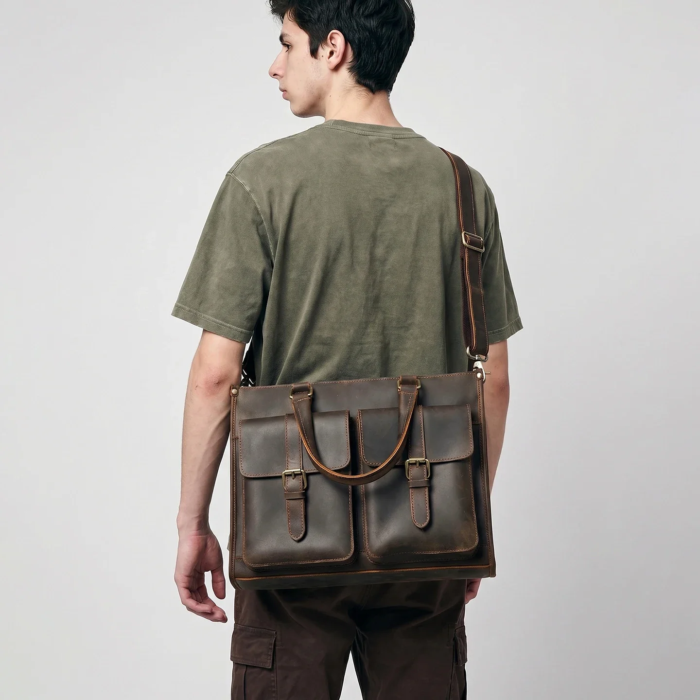 ヴィンテージ本革メンズクロスボディショルダーブリーフケースク - Leatherwork Thread のレビューと価格